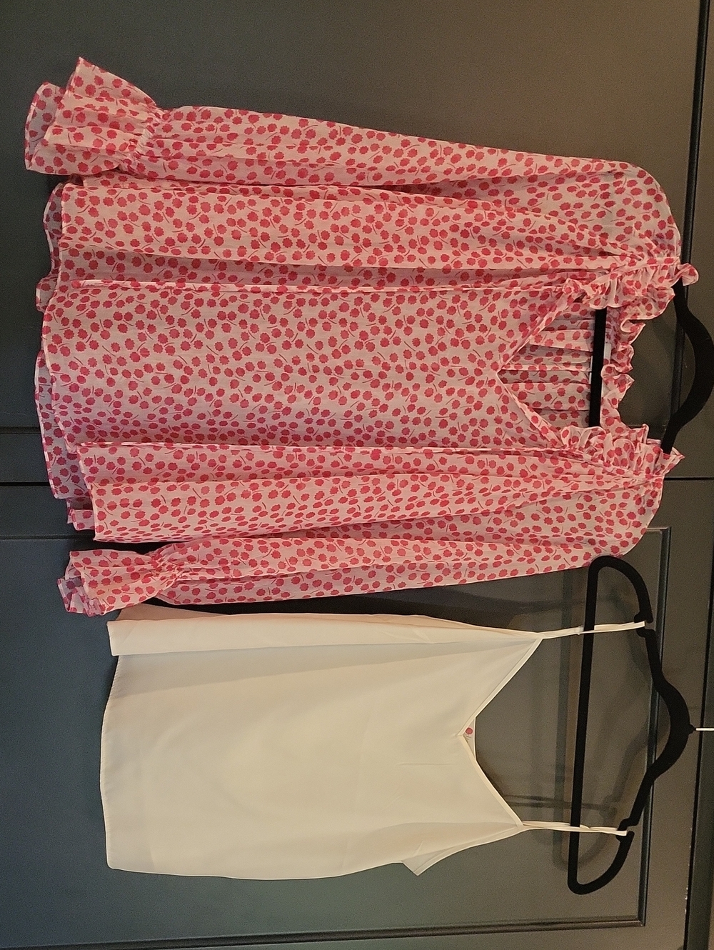Gorgeous  BODEN Ruffle Blouse with Shell Camisol